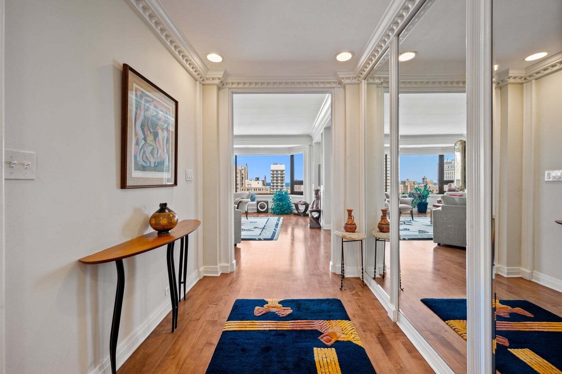 Condo in Chicago, Illinois, United States 4 - 18685241