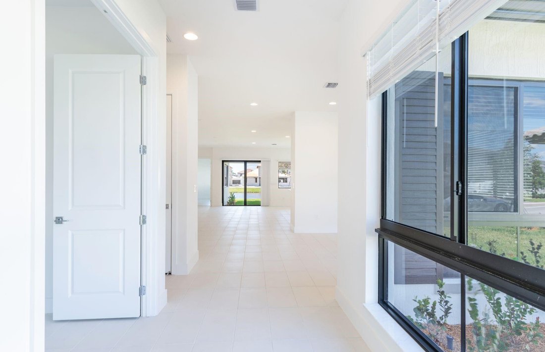 House in Miramar, Florida, United States 5 - 18685166