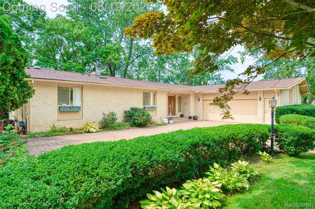 Casa a Commerce Charter Township, Michigan, Stati Uniti 4 - 18685201
