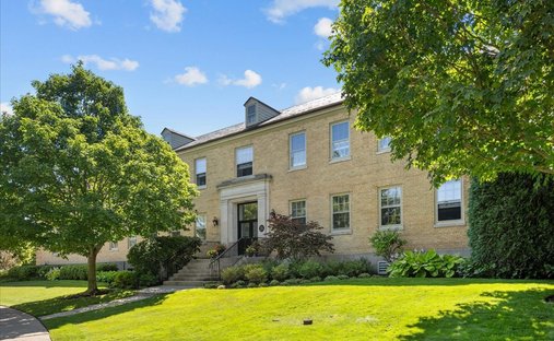 Apartment in Highwood, Illinois, United States 1