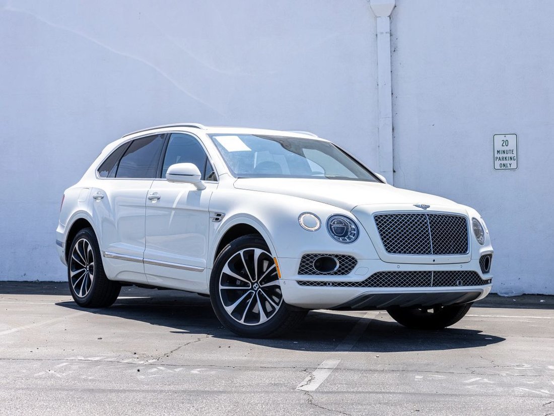 Suv in Azusa, CA, United States 2 - 18686072
