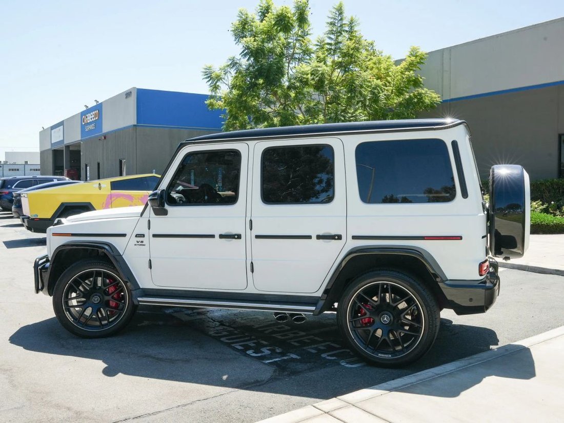 Suv in Costa Mesa, CA, United States 3 - 18647891