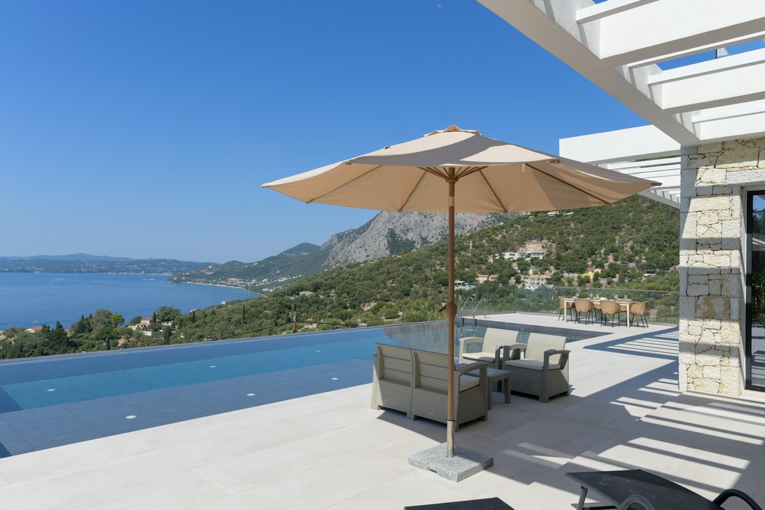 Villa in Corfu, Peloponnese, Western Greece and the Ionian, Greece 1 - 18685906
