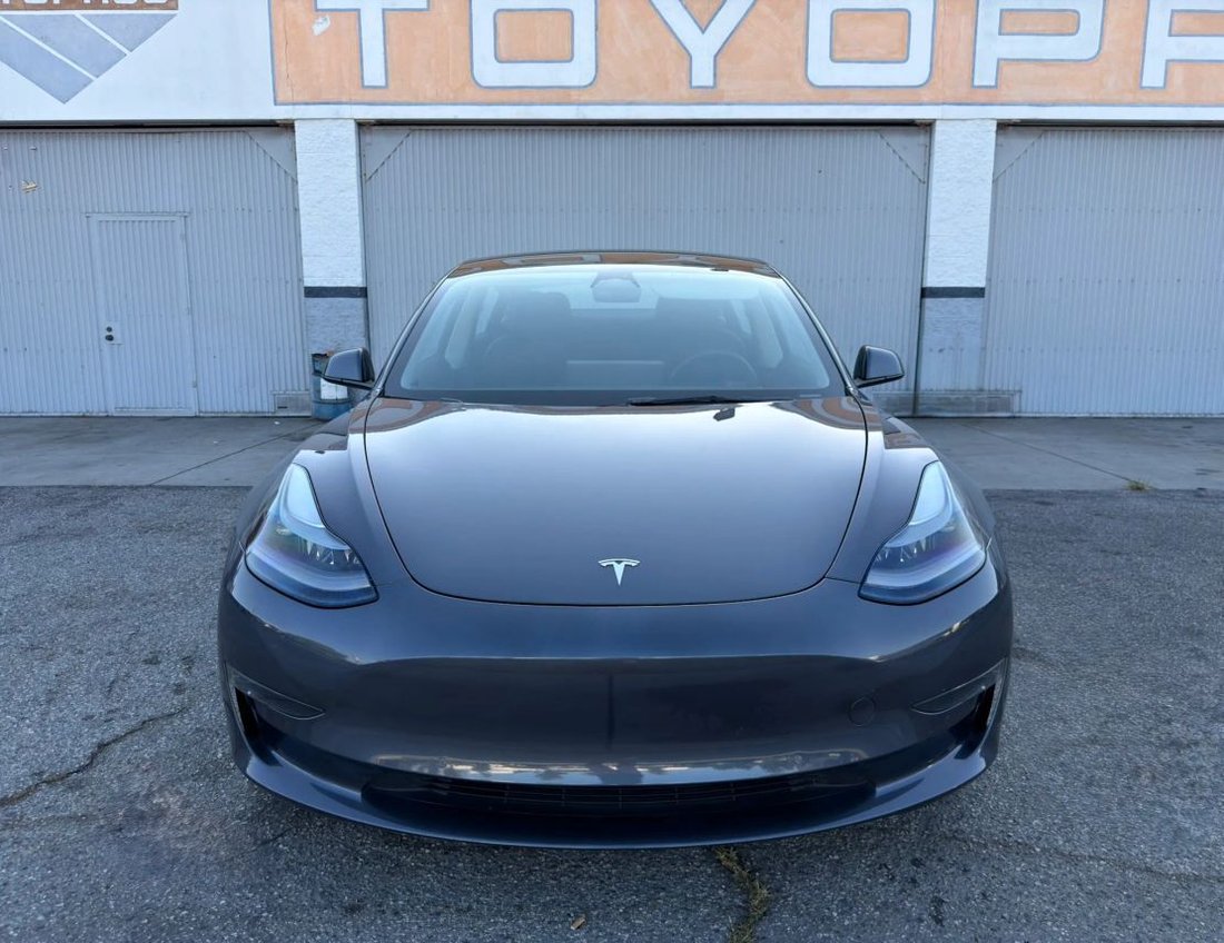 Sedan in Azusa, CA, United States 2 - 18686057