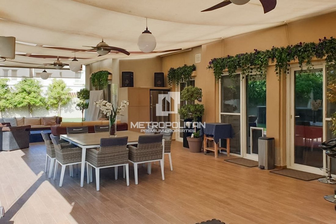 Villa in The Springs, Dubai, United Arab Emirates 2 - 18686055