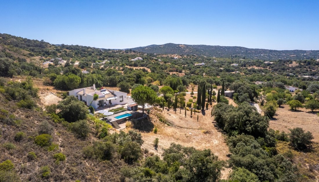 Villa in Loule (Sao Clemente), Algarve, Portugal 2 - 18686191