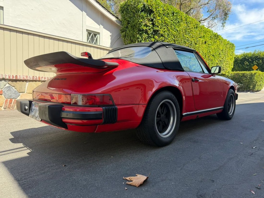 Cabriolet in Orange, CA, United States 5 - 18686012