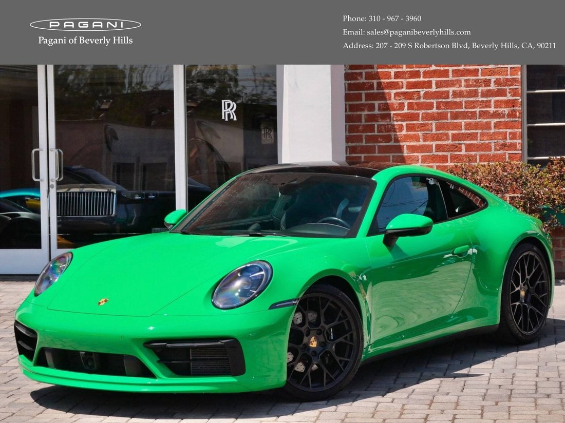 Coupe in Beverly Hills, CA, United States 1 - 18685884