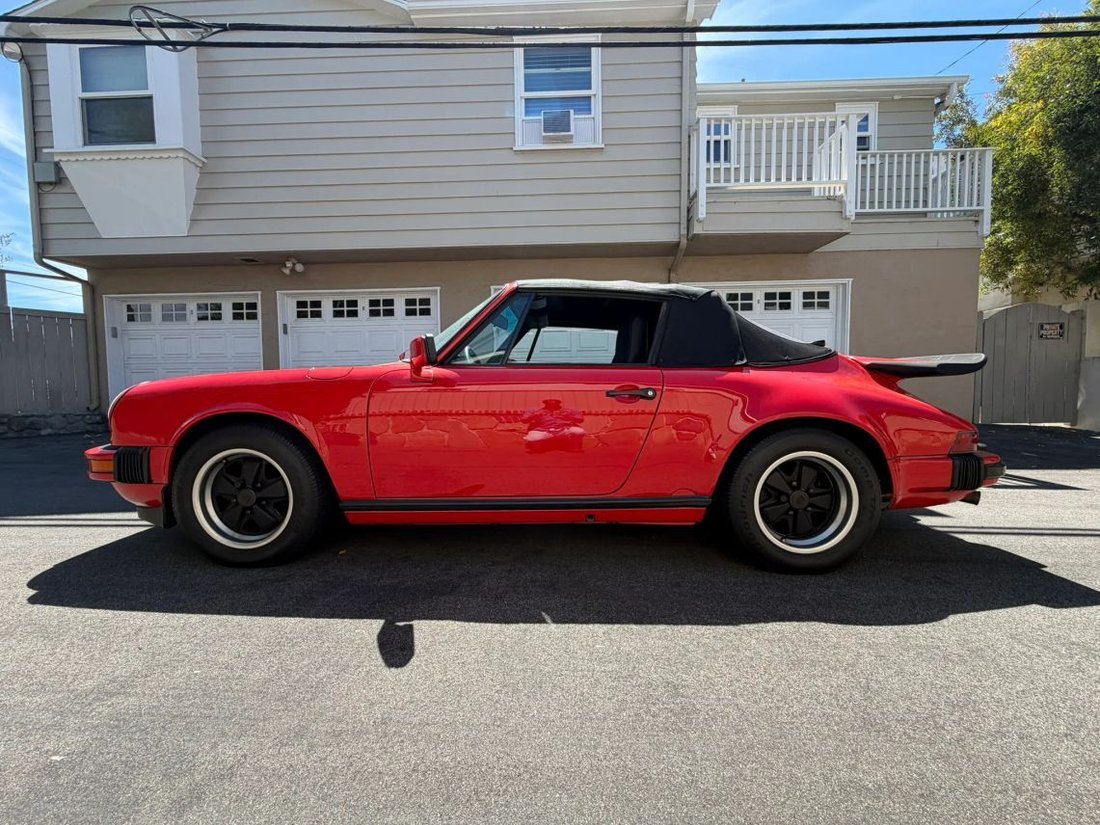 Cabriolet in Orange, CA, United States 2 - 18686012