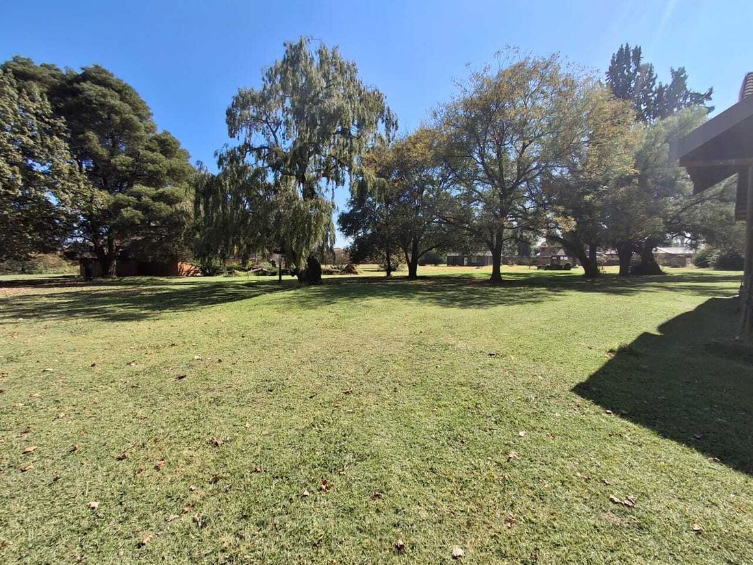 Land in Ravenswood, Gauteng, South Africa 2 - 18686200