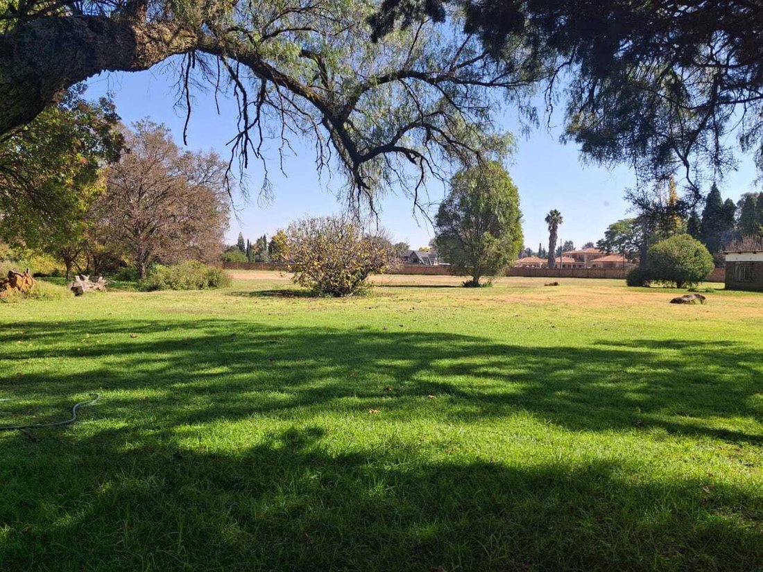 Land in Ravenswood, Gauteng, South Africa 1 - 18686200