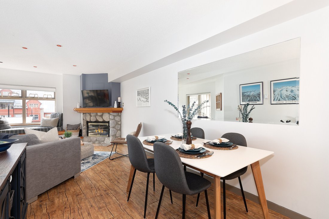 Condo in Whistler, British Columbia, Canada 5 - 18686217