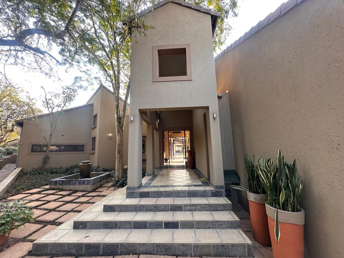 House in Sonheuwel, Mbombela, Mpumalanga 3 - 18686211