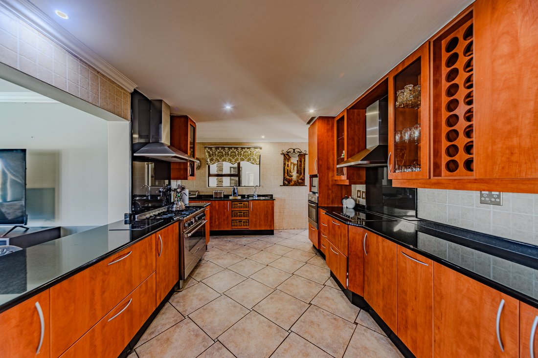 Estate in Kai !Garib Local Municipality, Northern Cape, South Africa 4 - 18686209