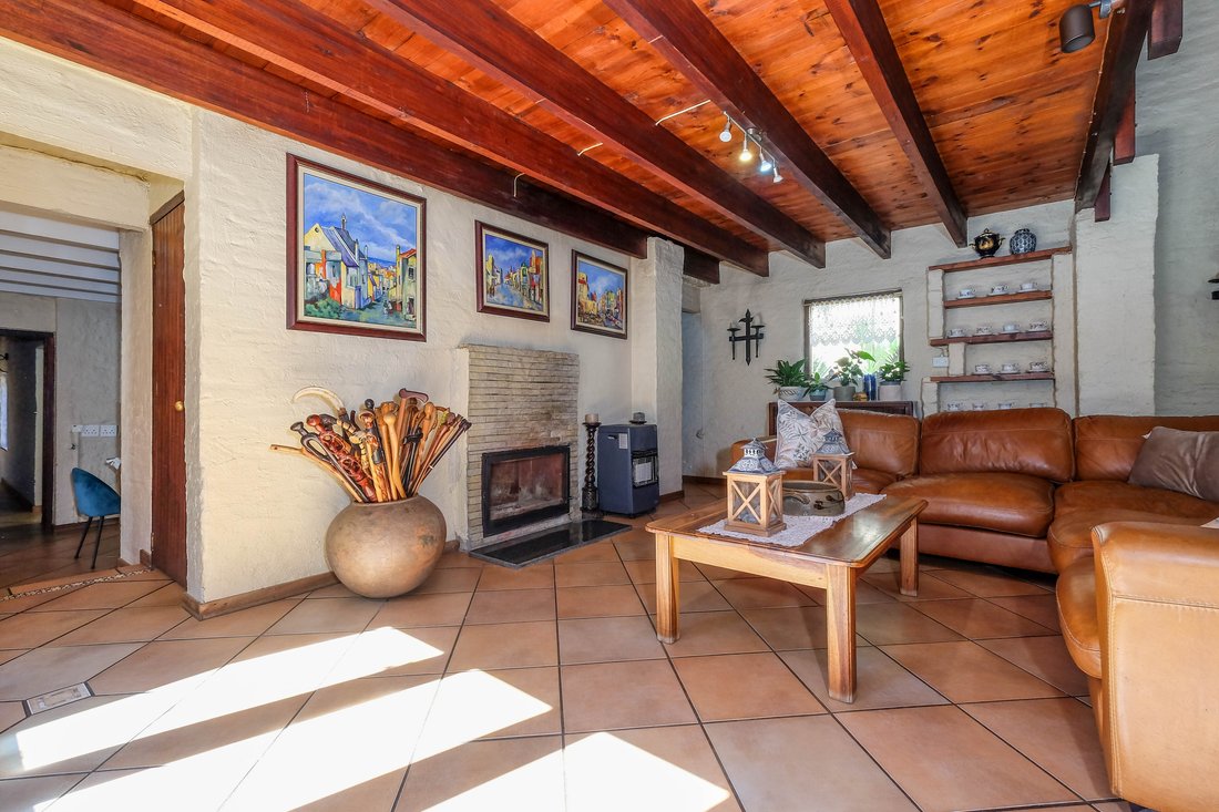 House in Muldersdrift, Gauteng, South Africa 3 - 18686197