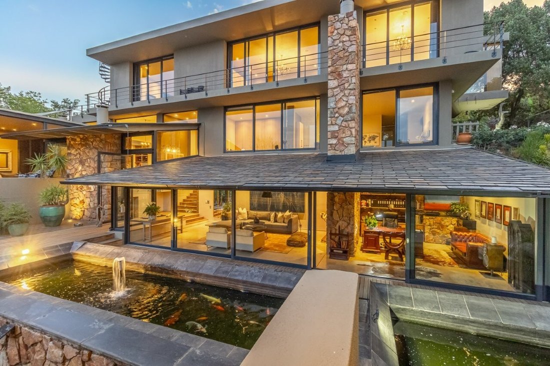 House in Northcliff, Gauteng, South Africa 1 - 17877238