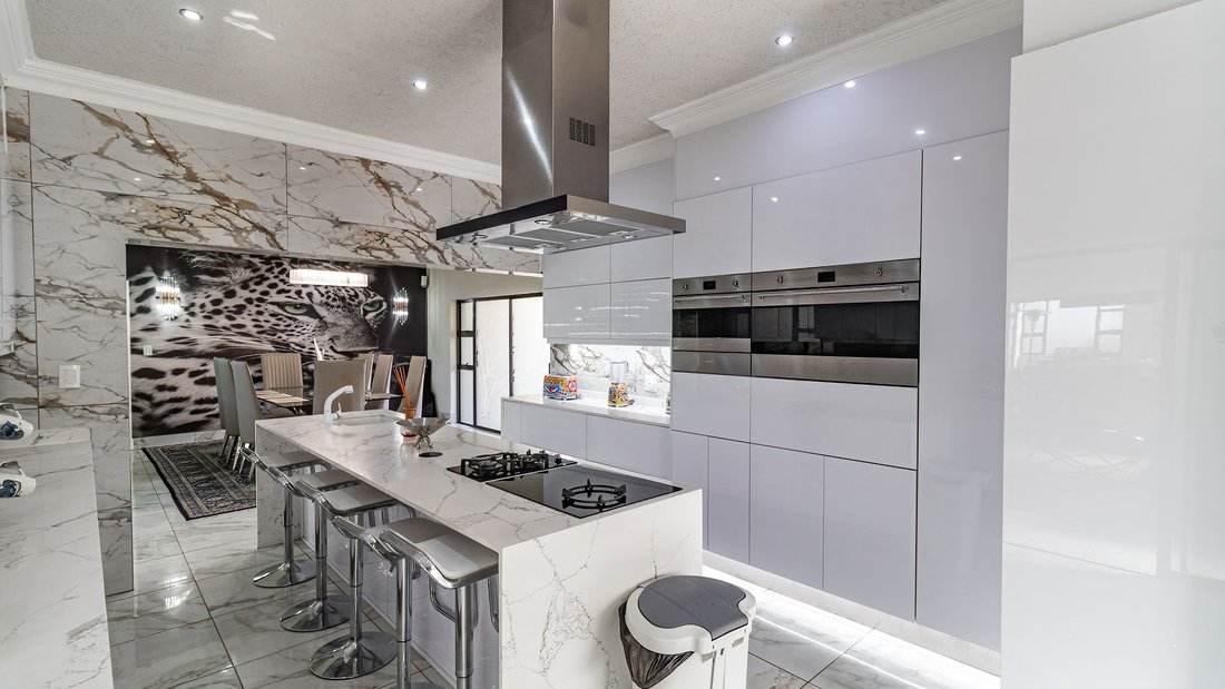 Casa a Crowthorne AH, Gauteng, Sudafrica 2 - 18686204