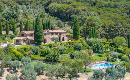 Casa de Campo en Tuoro sul Trasimeno, Umbría, Italia 1