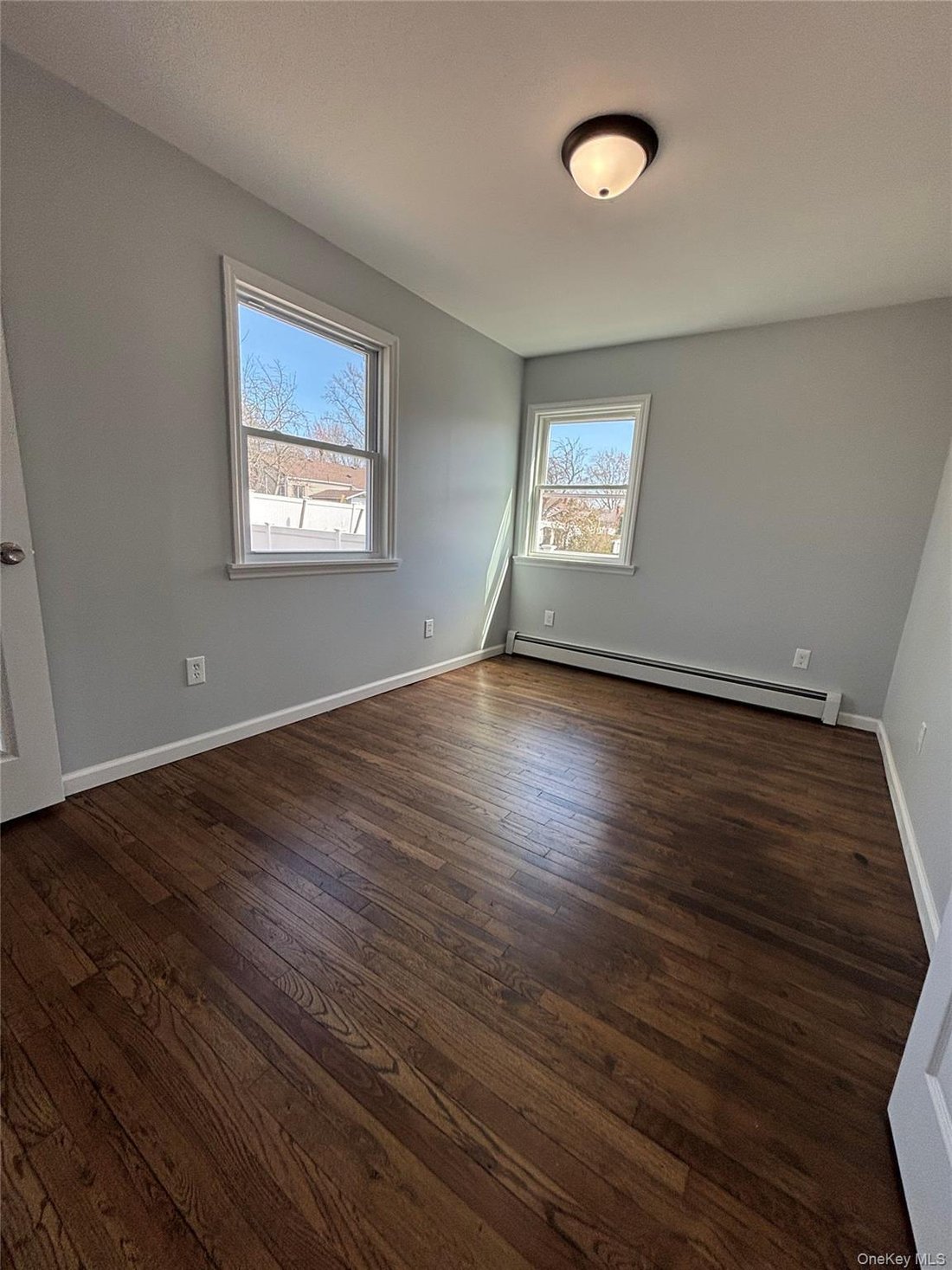 House in Central Islip, New York, United States 5 - 18686350