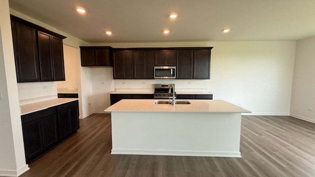 House in Huntley, Illinois, United States 2 - 18687807