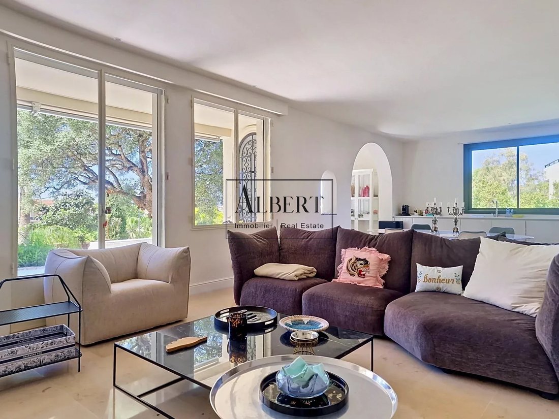 Apartment in Cannes, Provence-Alpes-Côte d'Azur, France 2 - 18687721