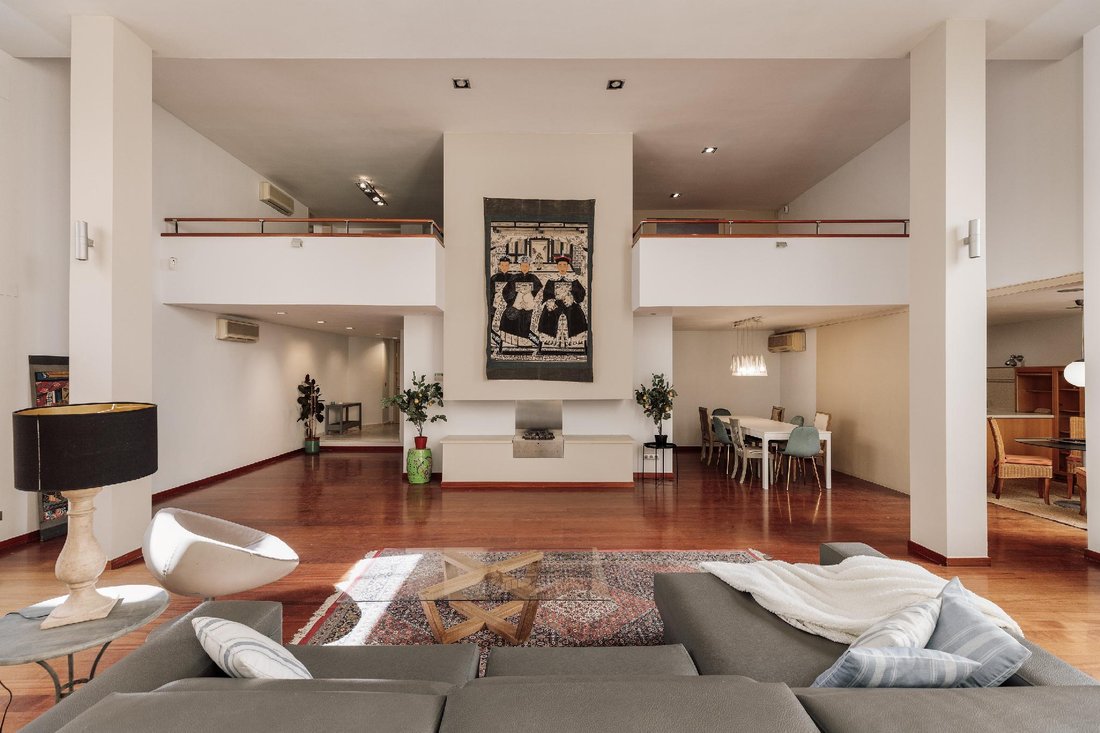 Apartment in Eixample, Barcelona, Spain 2 - 18537863
