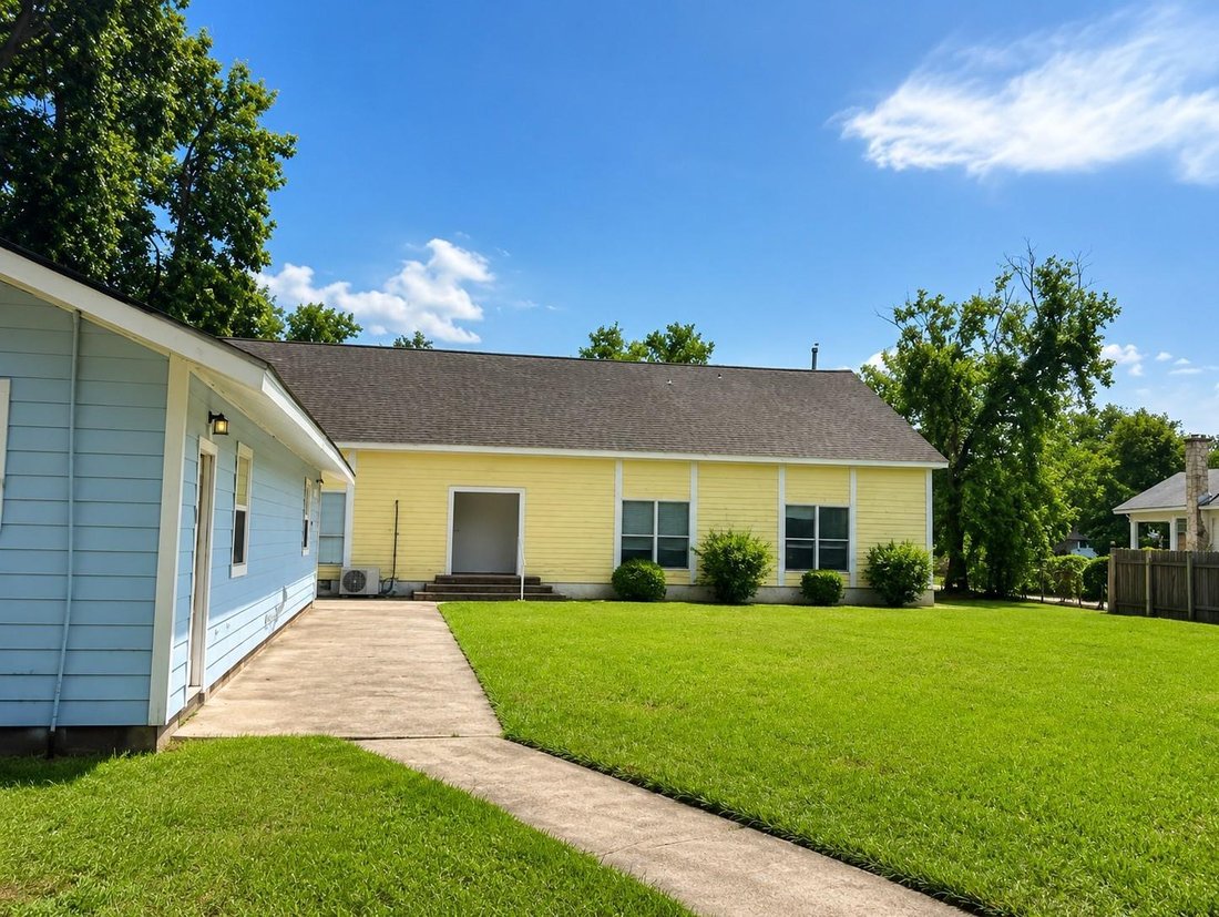 Wharton, Texas, United States 4 - 18690247