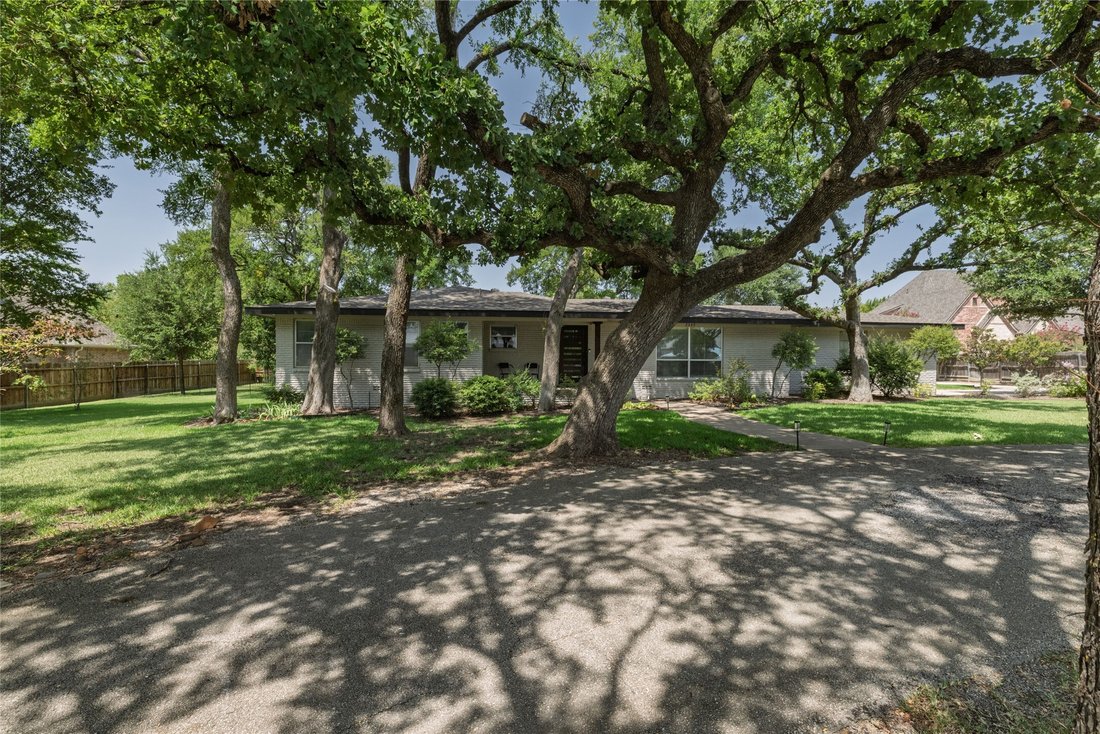 House in Grapevine, Texas, United States 4 - 18687703