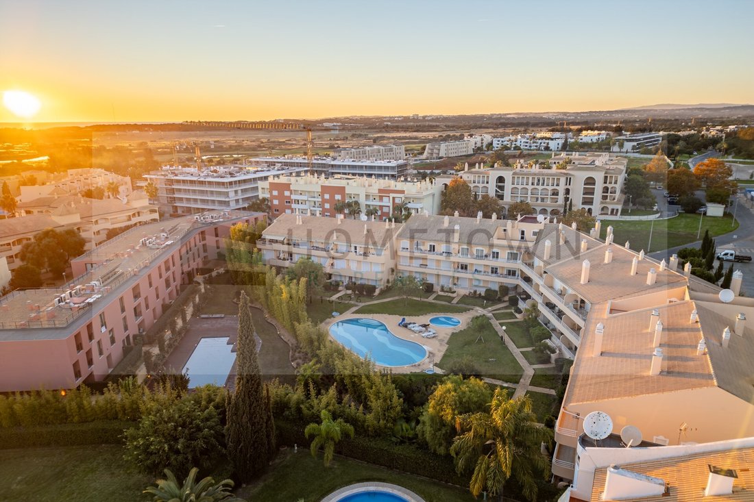 Apartment in Quarteira, Algarve, Portugal 1 - 18691291