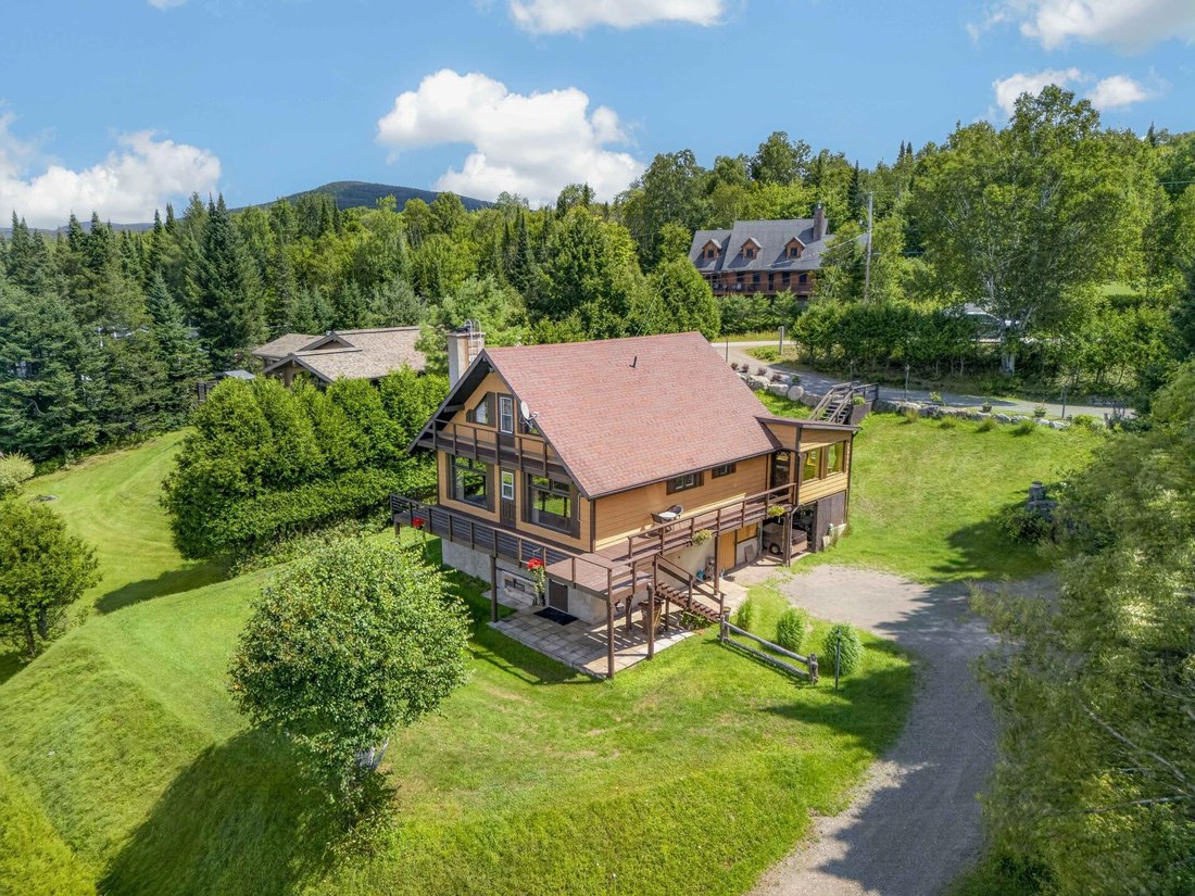 House in Lac-Supérieur, Quebec, Canada 4 - 18691135