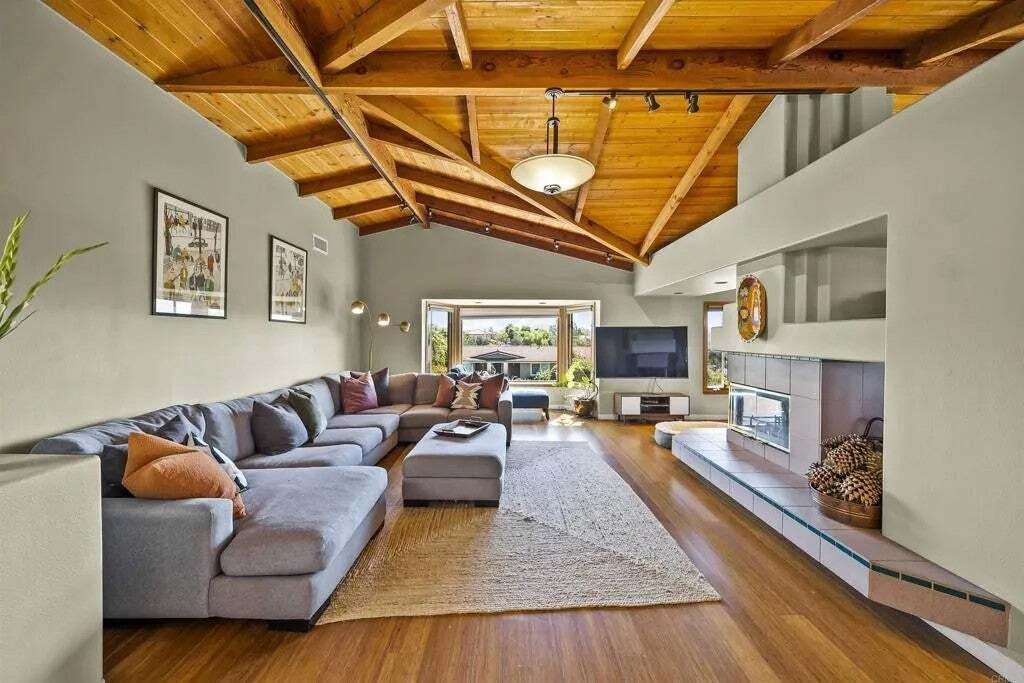 House in Escondido, California, United States 4 - 18690518