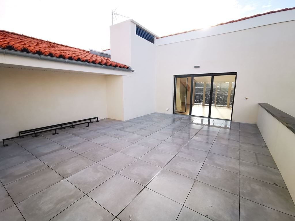 Apartment in Saint Cyprien, Toulouse, France 1 - 18687629