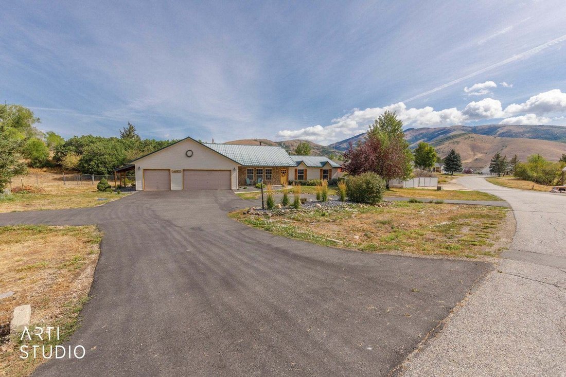 House in Eden, Utah, United States 5 - 18689945