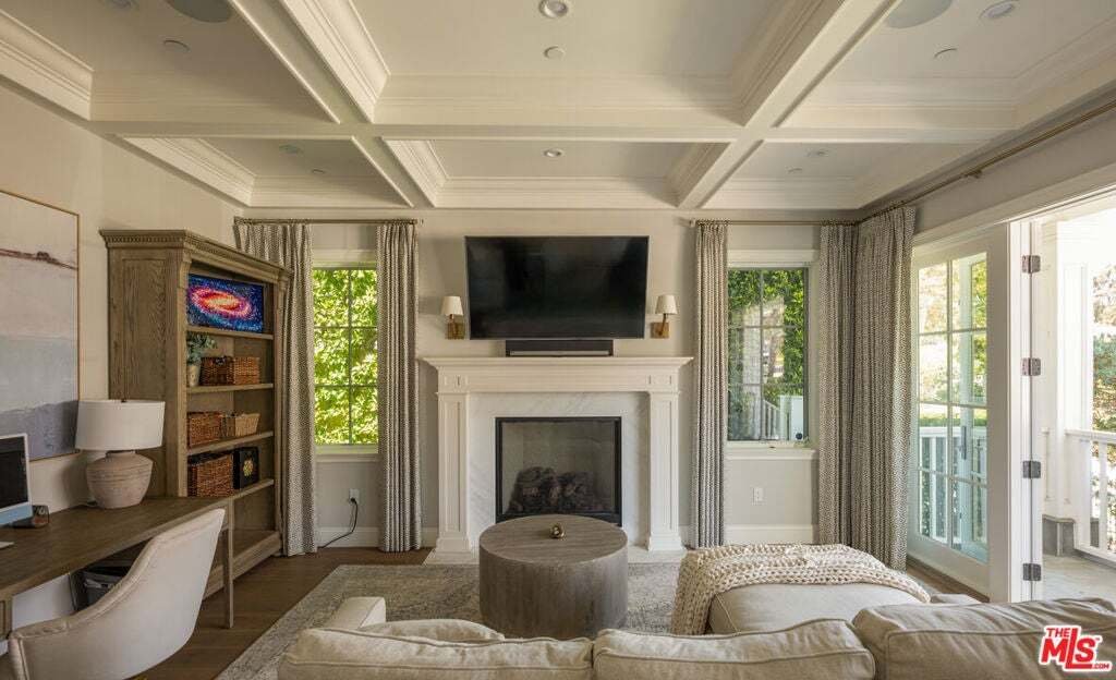 House in Los Angeles, California, United States 4 - 18689811