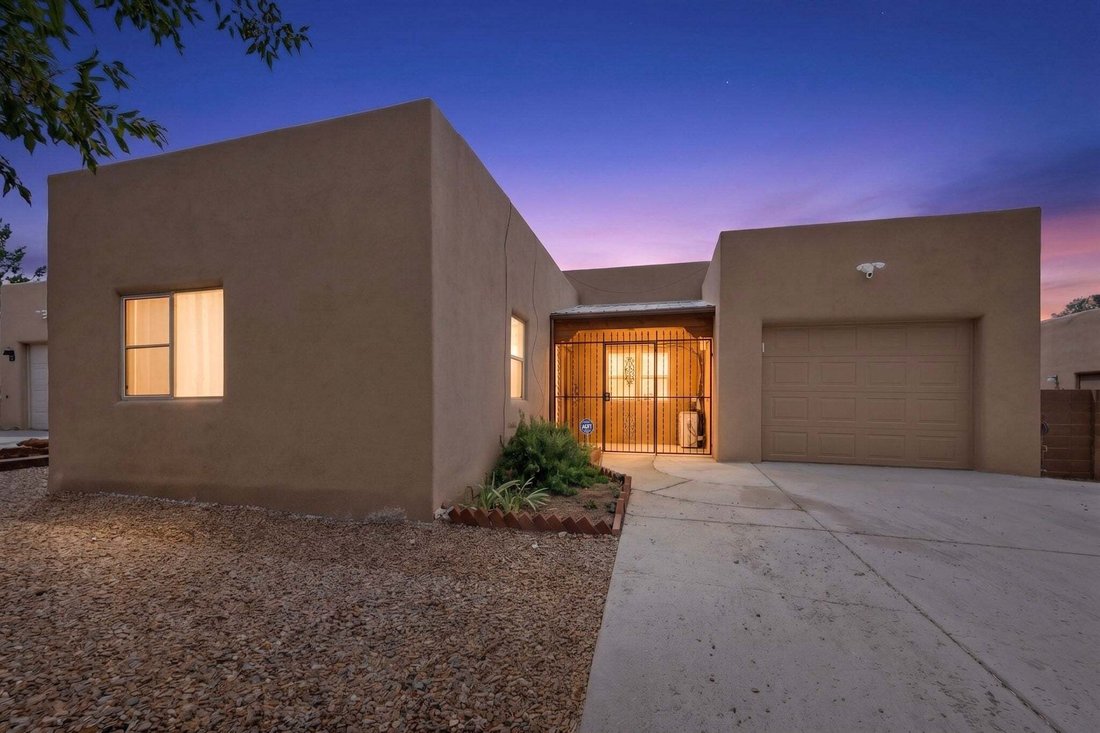 House in Santa Fe, New Mexico, United States 1 - 18689283