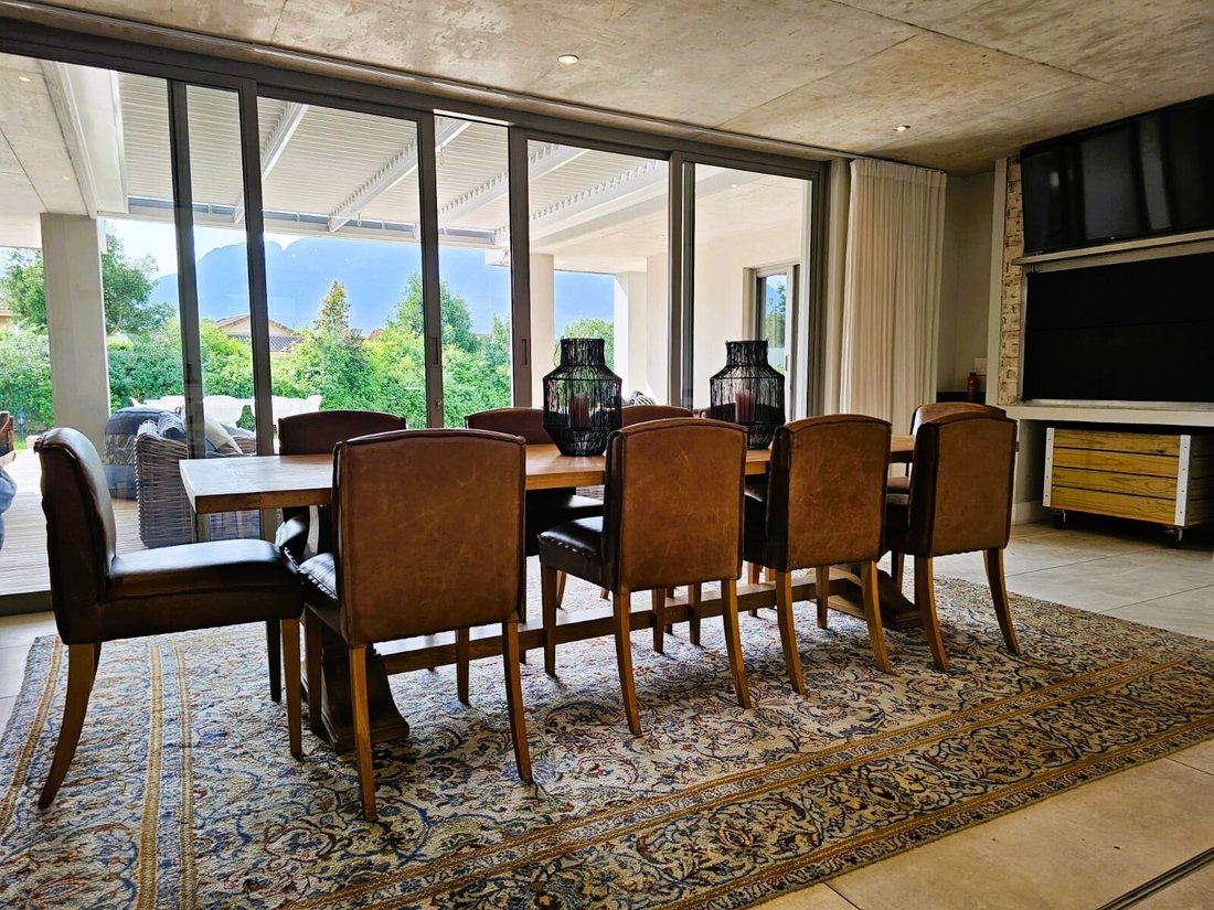 House in Kingswood Golf Estate, Western Cape, South Africa 4 - 18687658