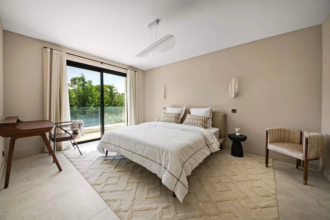 Villa a Mougins, Provenza-Alpi-Costa Azzurra, Francia 3 - 16334093