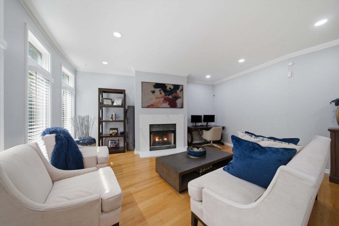 Condo in Chicago, Illinois, United States 4 - 18690460