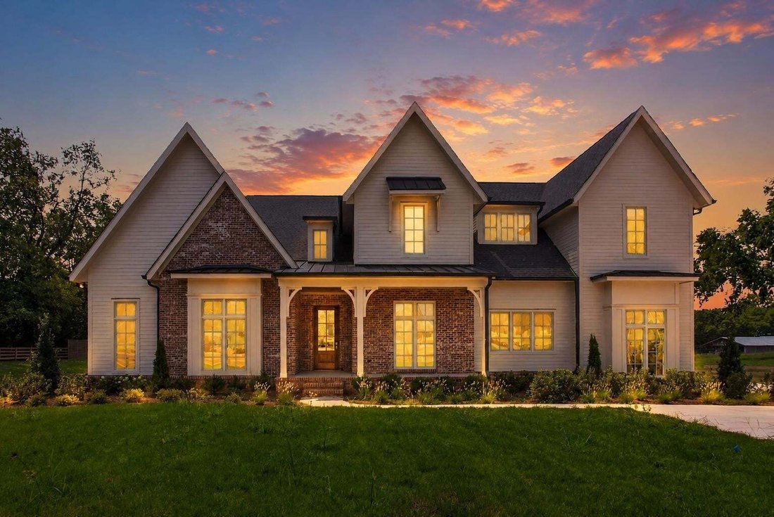 House in College Grove, Tennessee, United States 1 - 18416256