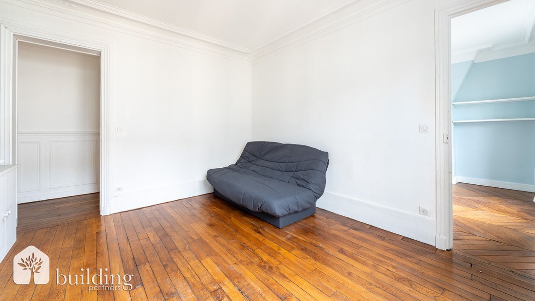 Apartment in Pereire-Malesherbes, Paris 17e Arrondissement, Paris 4 - 18687512