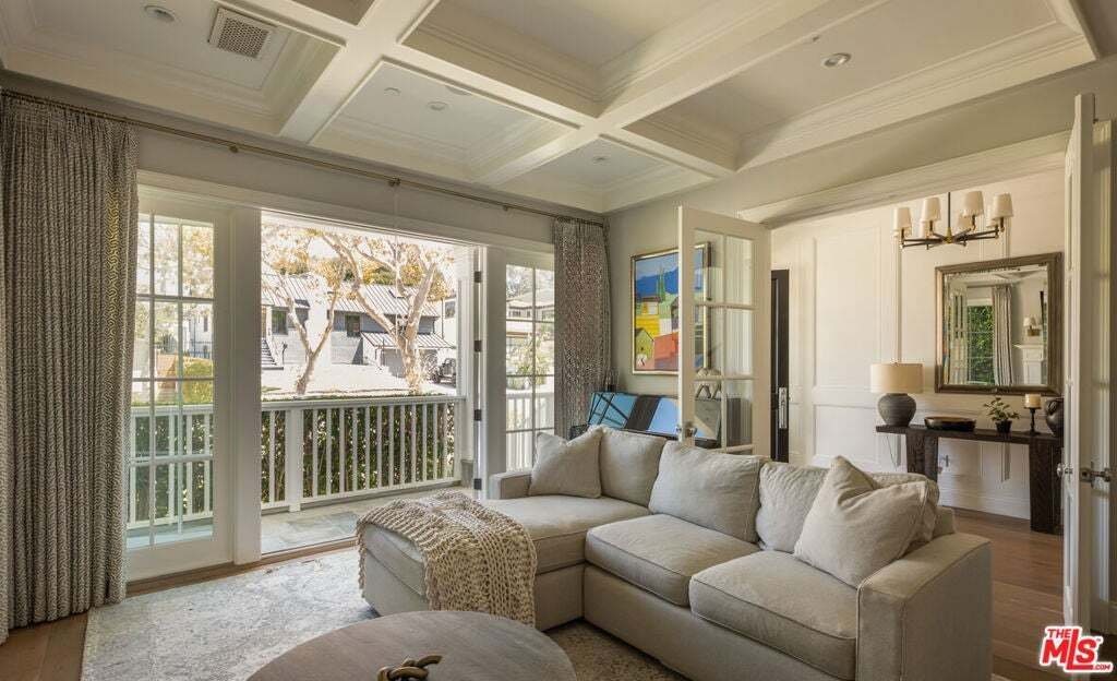 House in Los Angeles, California, United States 5 - 18689811