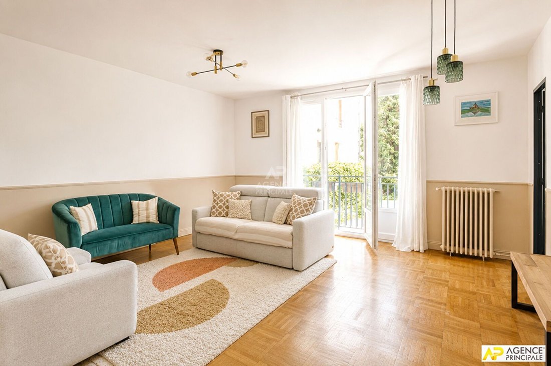 Apartment in Domaine National du Château, Versailles, France 4 - 18689895