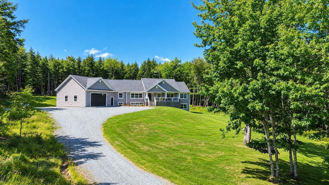 House in Enfield, Nova Scotia, Canada 1 - 18687709