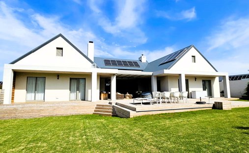 House in Kingswood Golf Estate, Western Cape, South Africa 1
