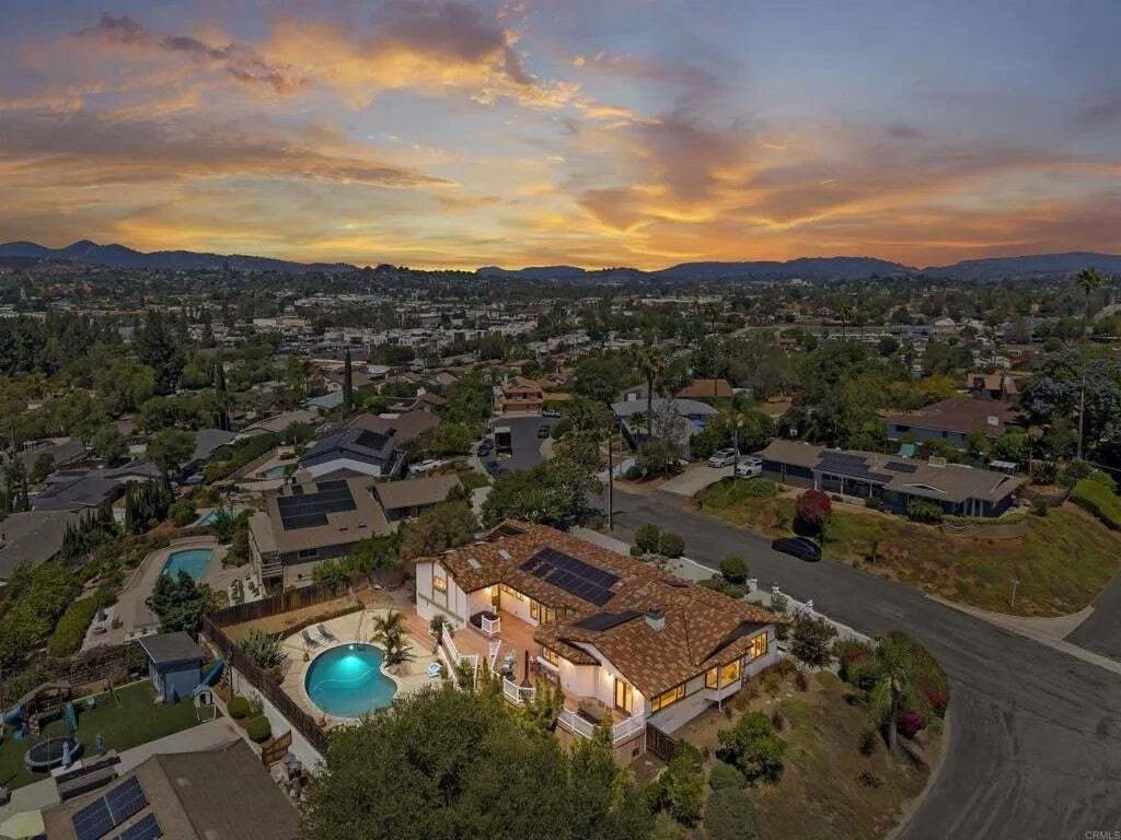 House in Escondido, California, United States 1 - 18690518