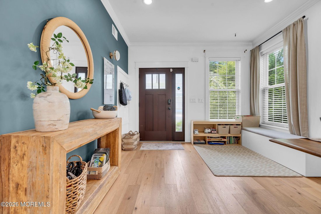 Condo in Tinton Falls, New Jersey, United States 4 - 18687199