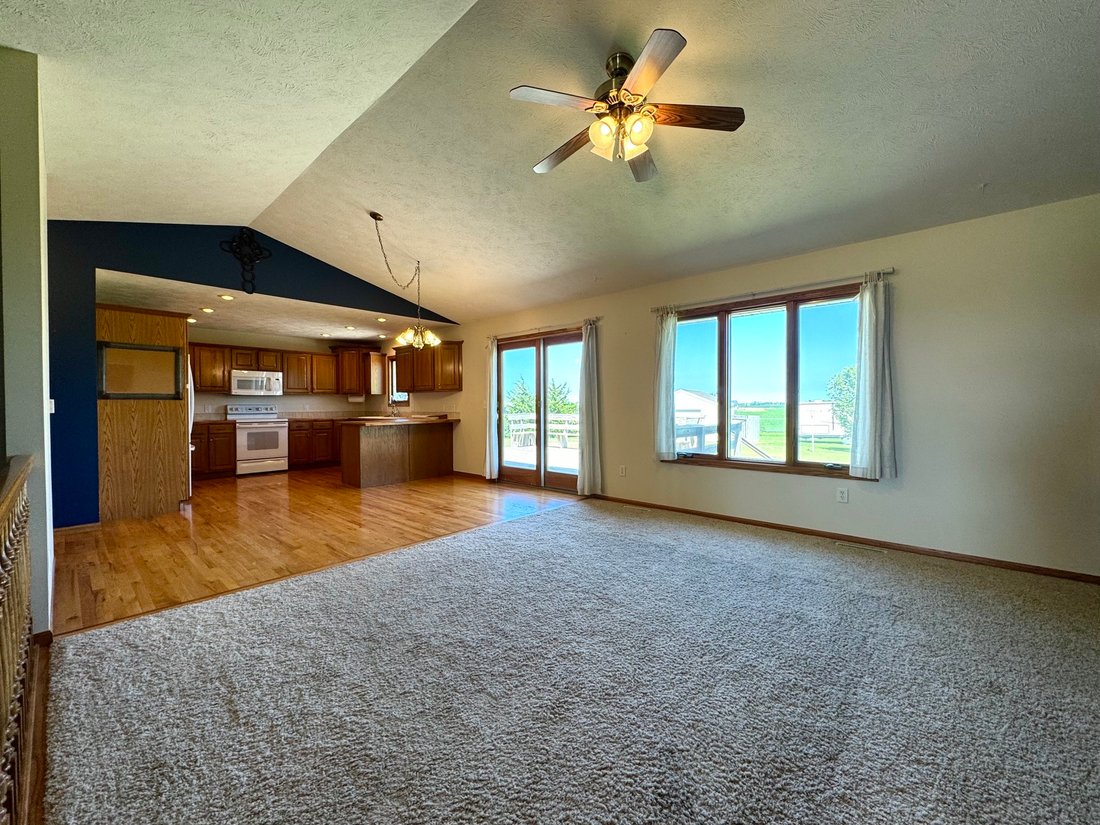 Land in Kearney, Nebraska, United States 3 - 17311996