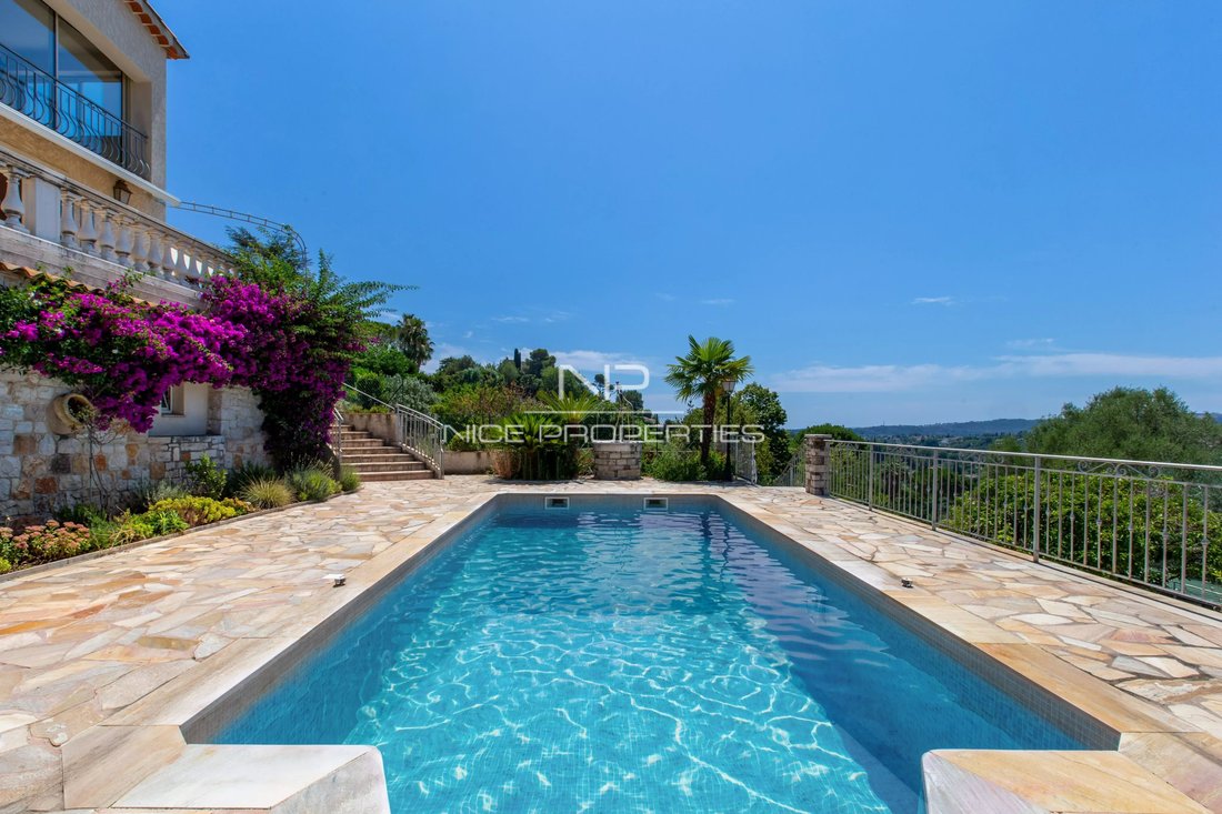 Villa in Saint-Paul-de-Vence, Provence-Alpes-Côte d'Azur, France 1 - 18677998