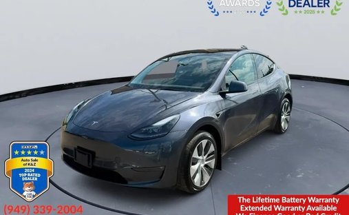2023 Tesla Model Y Long Range Sport Utility 4D in Fullerton, CA, United States 1