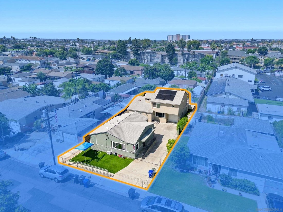 Altro a Chula Vista, California, Stati Uniti 1 - 18690619